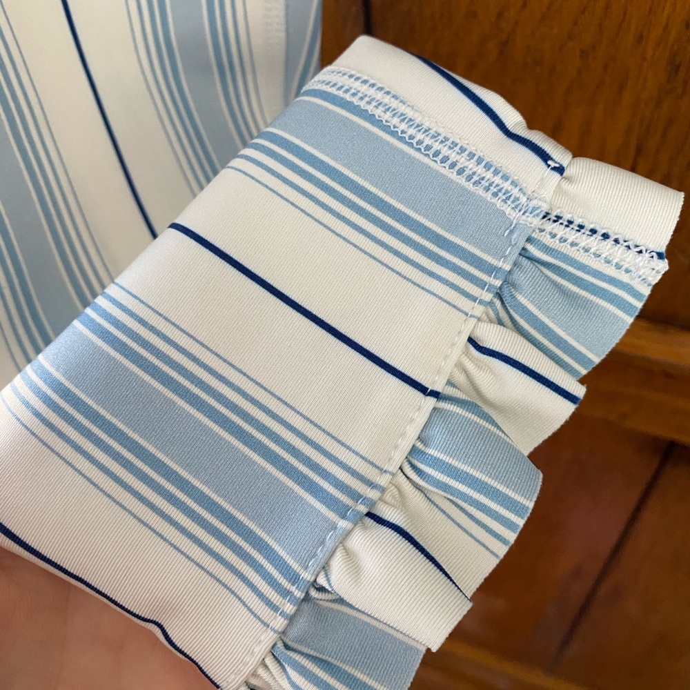 Carbon38 Striped Leggings! Super Cute. Pet And Sm… - image 6